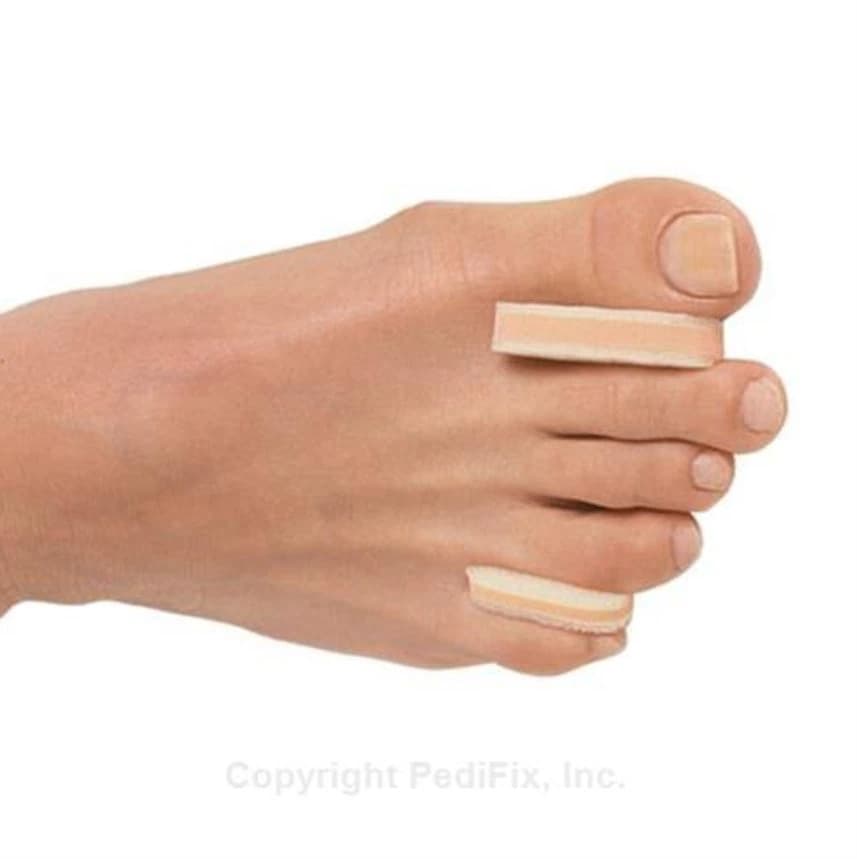 Pedifix 3-Layer Foam Toe Separator, Small/Medium/Large - 3 Layer Foam Toe Seperator - Image 1