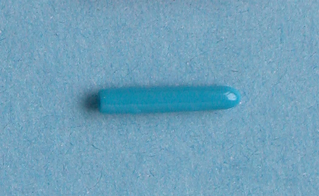 SklarTip Instrument Tip Protector, Blue, 5/64" x 3/4", 100/Bag - Instru Tip Protec 5/64x3/4" - Image 1