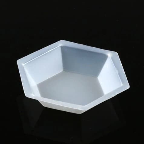 Globe Scientific Weighing Boat, Polystyrene, Anti-Static, White, 200mL, 102x76mm Hexagonal, Large, 500/Case - Weighing Dsh PS 200mL 102mmTop - Image 1