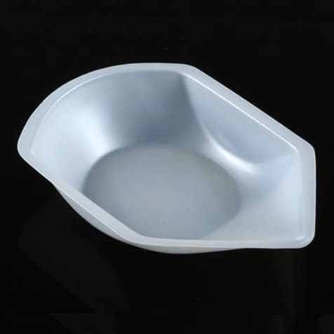 Globe Scientific Polystyrene Weighing Boat, Anti-Static, White, 270 mL, with Pour Spout, 197 x 121 x 25 mm, 250/Case - Weighing Dsh 270mL Pr Spout PS - Image 1