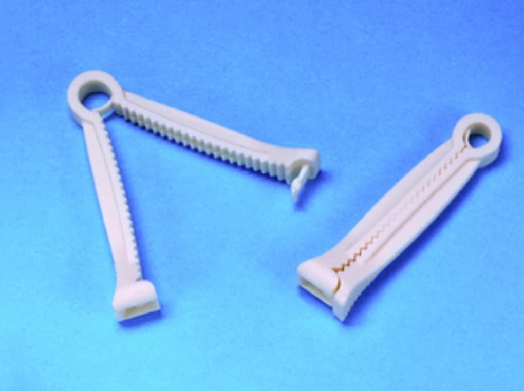 Busse Posi-Grip Umbilical Cord Clamp, Nylon, Sterile, Single-Use, 128/Case - Clamp Umbilical Cord ST - Image 1