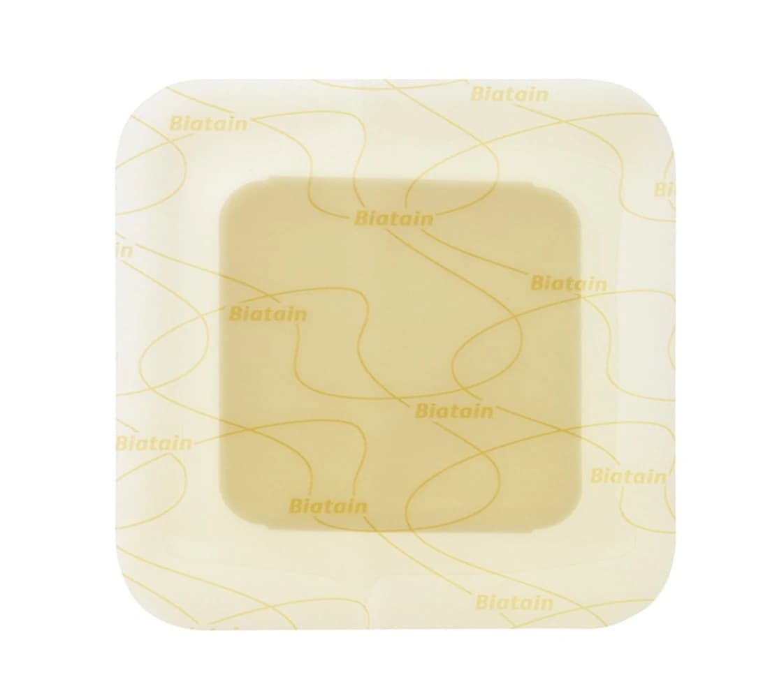 Biatain Adhesive Foam Dressing, 4x4" Circle, Clear, Super Absorbent - Biatain Dressing Adhesive Foam - Image 1