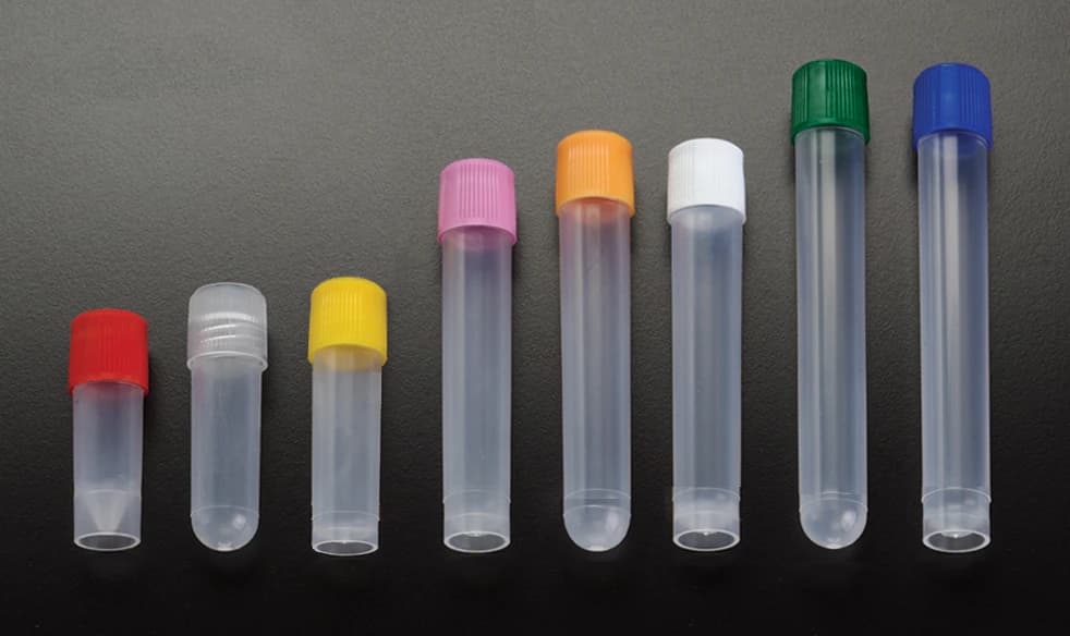 Simport Scientific Sample Tube, 4mL, Polypropylene, Round Bottom, Autoclavable, Non-Graduated, External Thread, Clear, 1000/Case - Tube Sample SS W/o Cap - Image 1