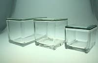 C&A Scientific Rectangle Glass Staining Dish with Cover, For 20 Slides, 3 x 2-1/4 x 1-1/4" - Dish Staining Glass w/Cover - Image 1