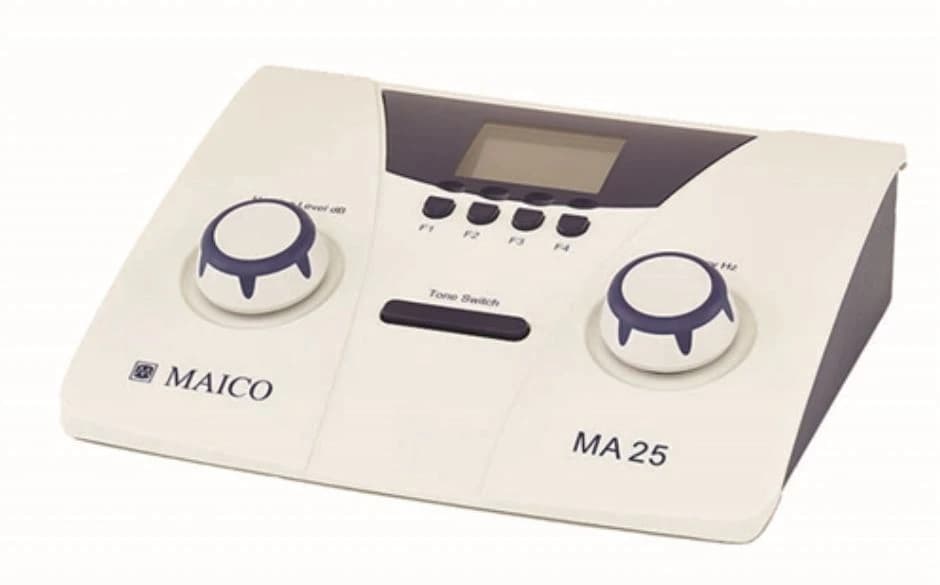 Maico MA25 Portable Audiometer with Case - Audiometer w/Case - Image 1