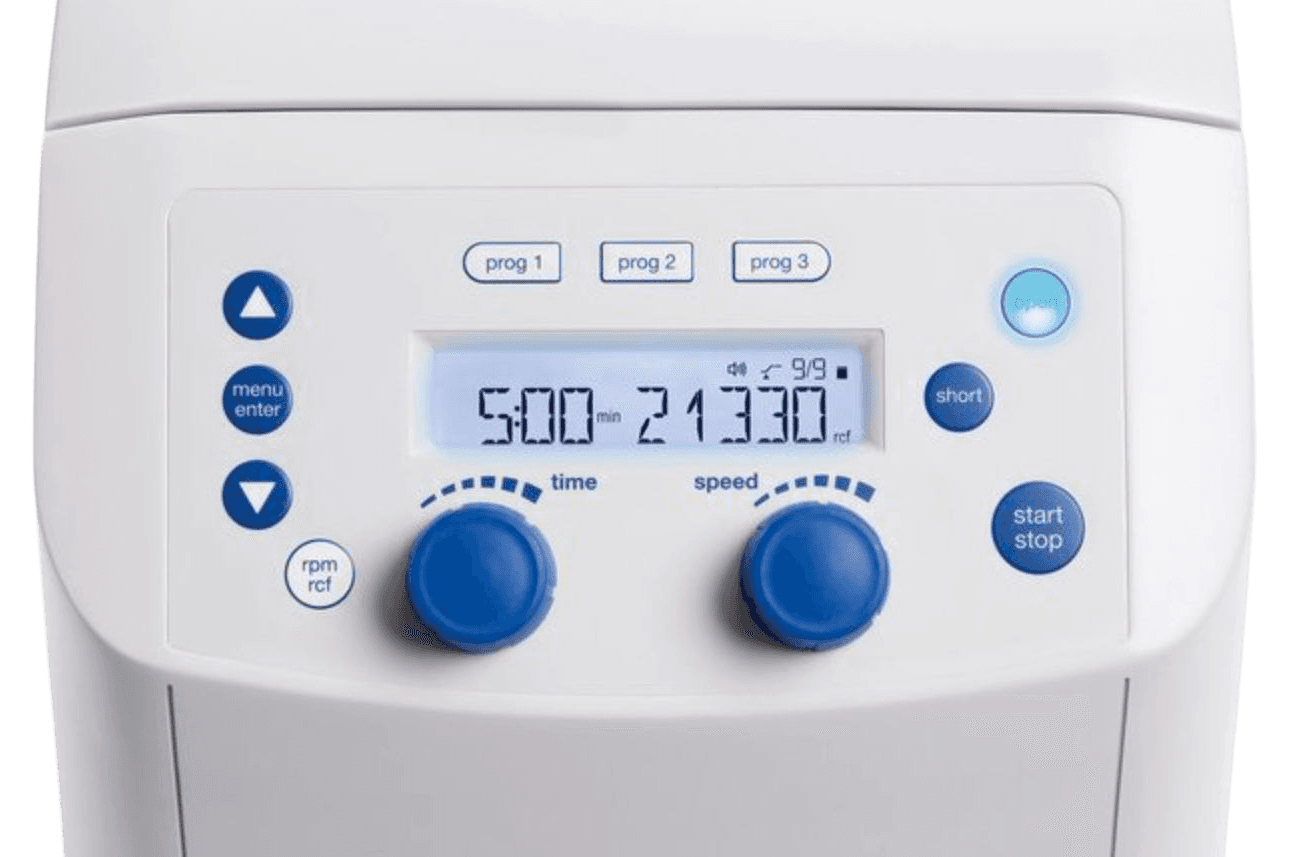 Eppendorf Non-Refrigerated Centrifuge, 24x1.5-2mL/10x5mL, 15,060 rpm Fixed-Angle Rotor, CE, Each - Centrifuge NnRfrgrtd 10x5.0 mL - Image 1