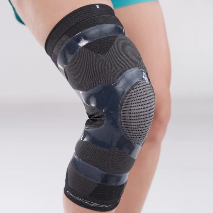 DJO TriZone Knee Support Sleeve, Adult Small - Support Sleeve Knee TriZone - Image 1