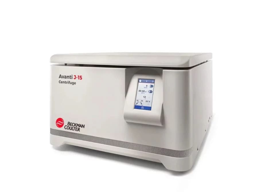Beckman Coulter Avanti J15 IVD Benchtop Centrifuge, 4x750mL Swinging Bucket Rotor, 10,200 RPM, 100-120V, 50/60Hz - Centrifuge Benchtop Package - Image 1