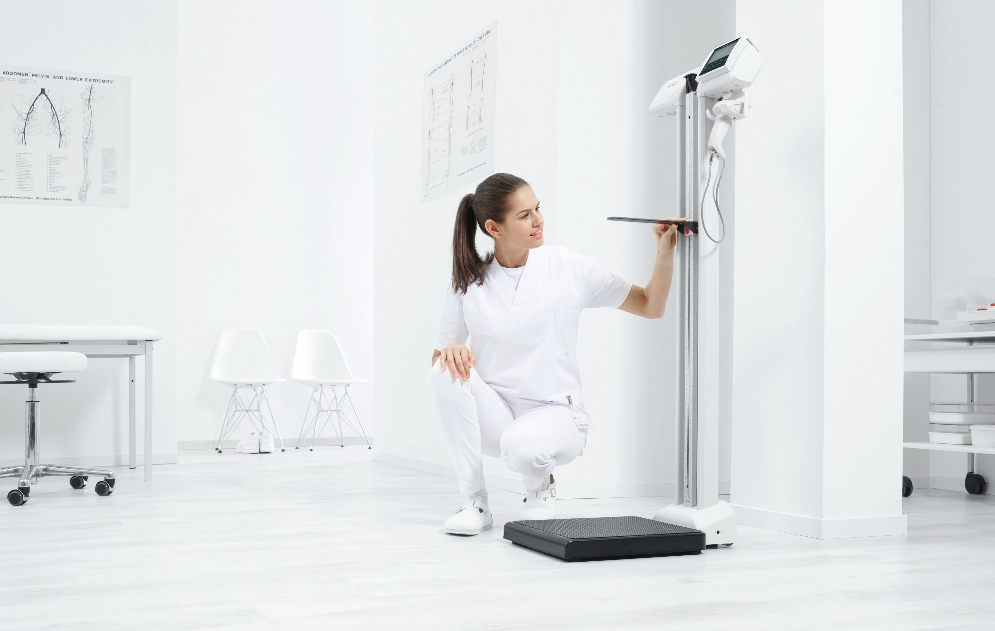 Seca Column Scale, Adult/Pediatric, 550 lb/250 kg Capacity, EMR Validated, Digital, Eye-Level WiFi, Each thumbnail 6