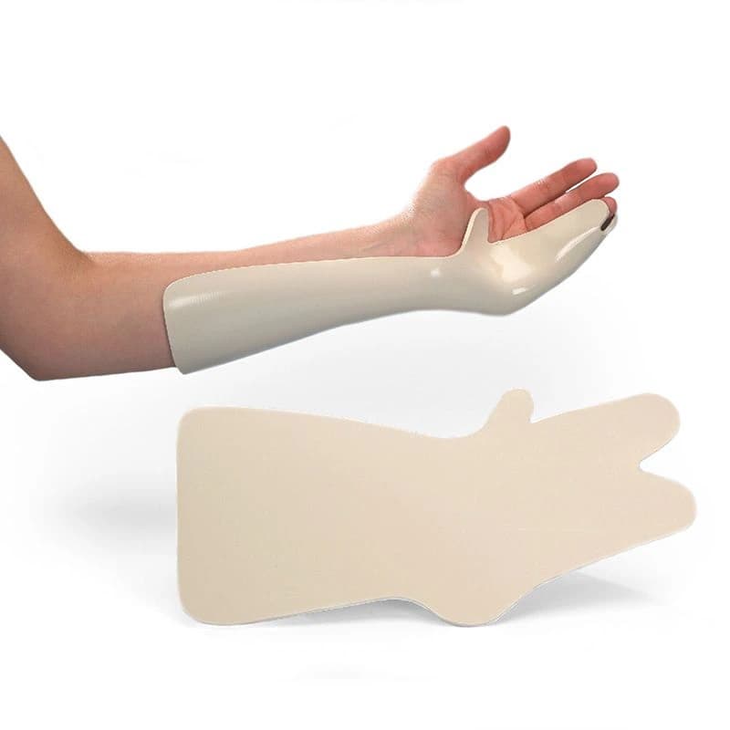 Rolyan TailorSplint Fracture Splint Metacarpal, 1/8" Thickness, Medium Size - Splint Metacrpl Frctr Rolyan - Image 1