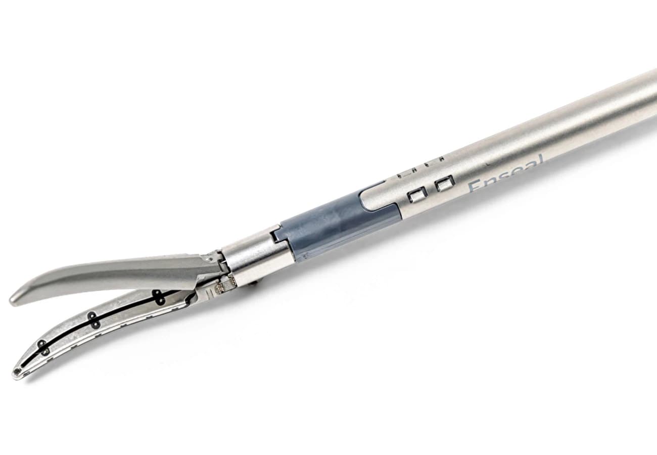 Ethicon Enseal X1 Curved Tissue Sealer, 5mm Laparoscopic, 25cm Shaft, Sterile, Single-Use, 3/Box - Tissue Sealer Enseal X1 Crv - Image 1