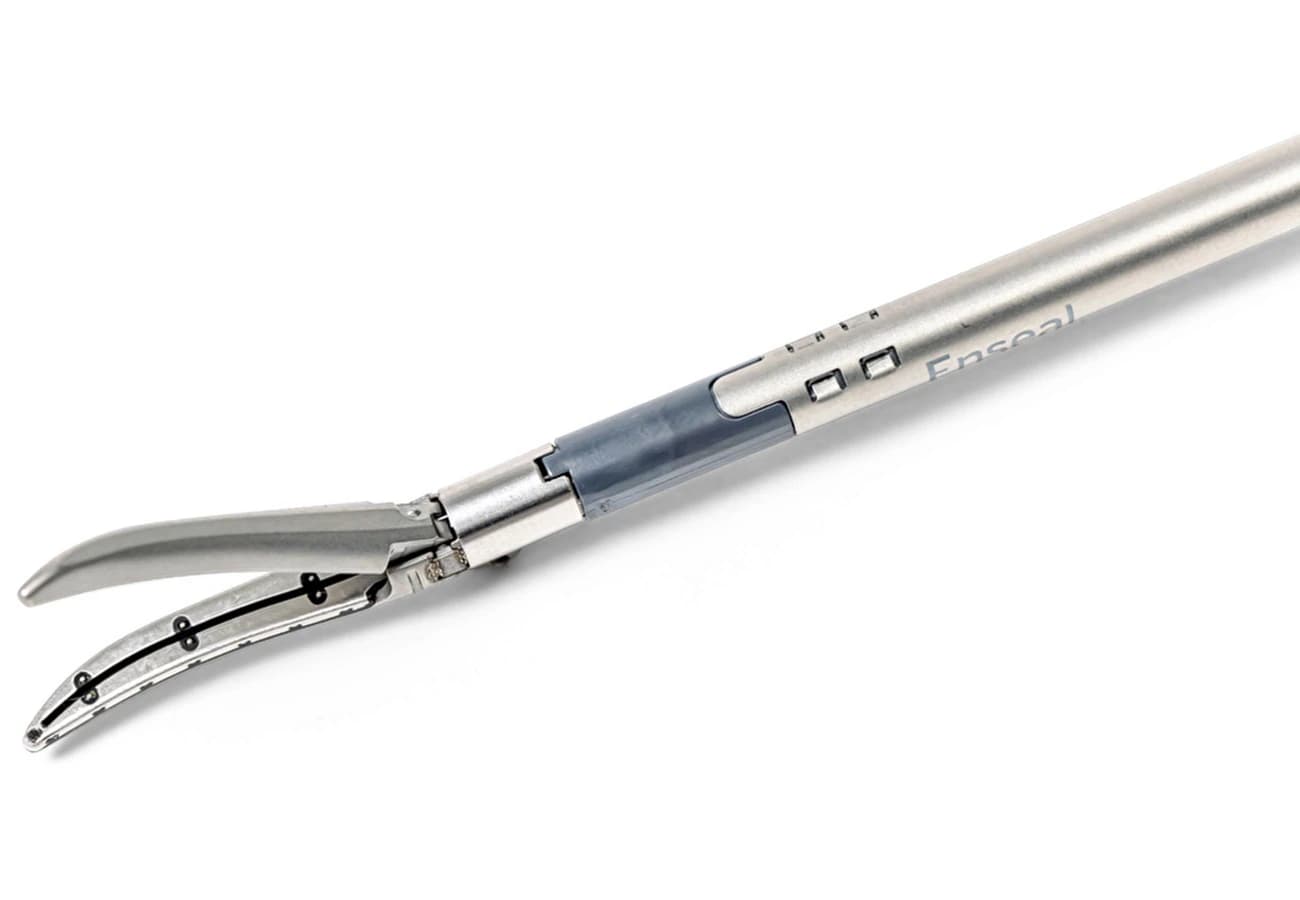 Ethicon Enseal X1 Curved Tissue Sealer, 5mm Laparoscopic, 37cm, Sterile, Single-Use, 3/Box - Tissue Sealer Enseal X1 Crv - Image 1