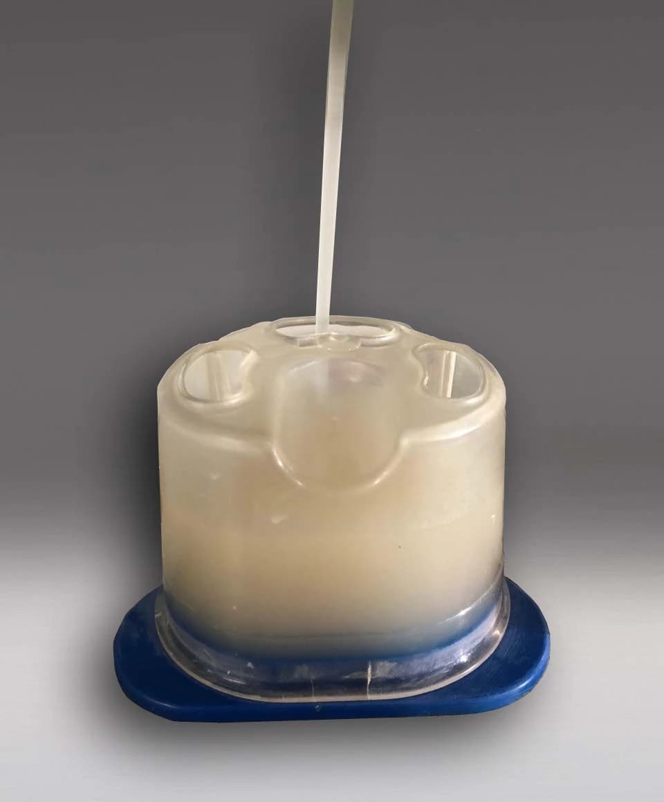Austenal Uniflex Duplicating Material, No Dye, 7.5L (2 Gallon) thumbnail 2