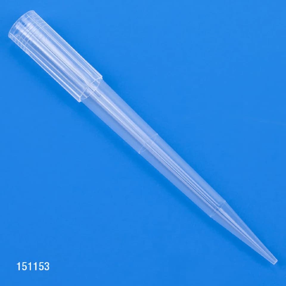 Globe Scientific Pipette Tips, 100-1250 µL, Graduated, Non-Sterile, Natural, Bulk Bag, Universal Fit, 1000/Bag - Tip Pippette 100-1250uL PP - Image 1