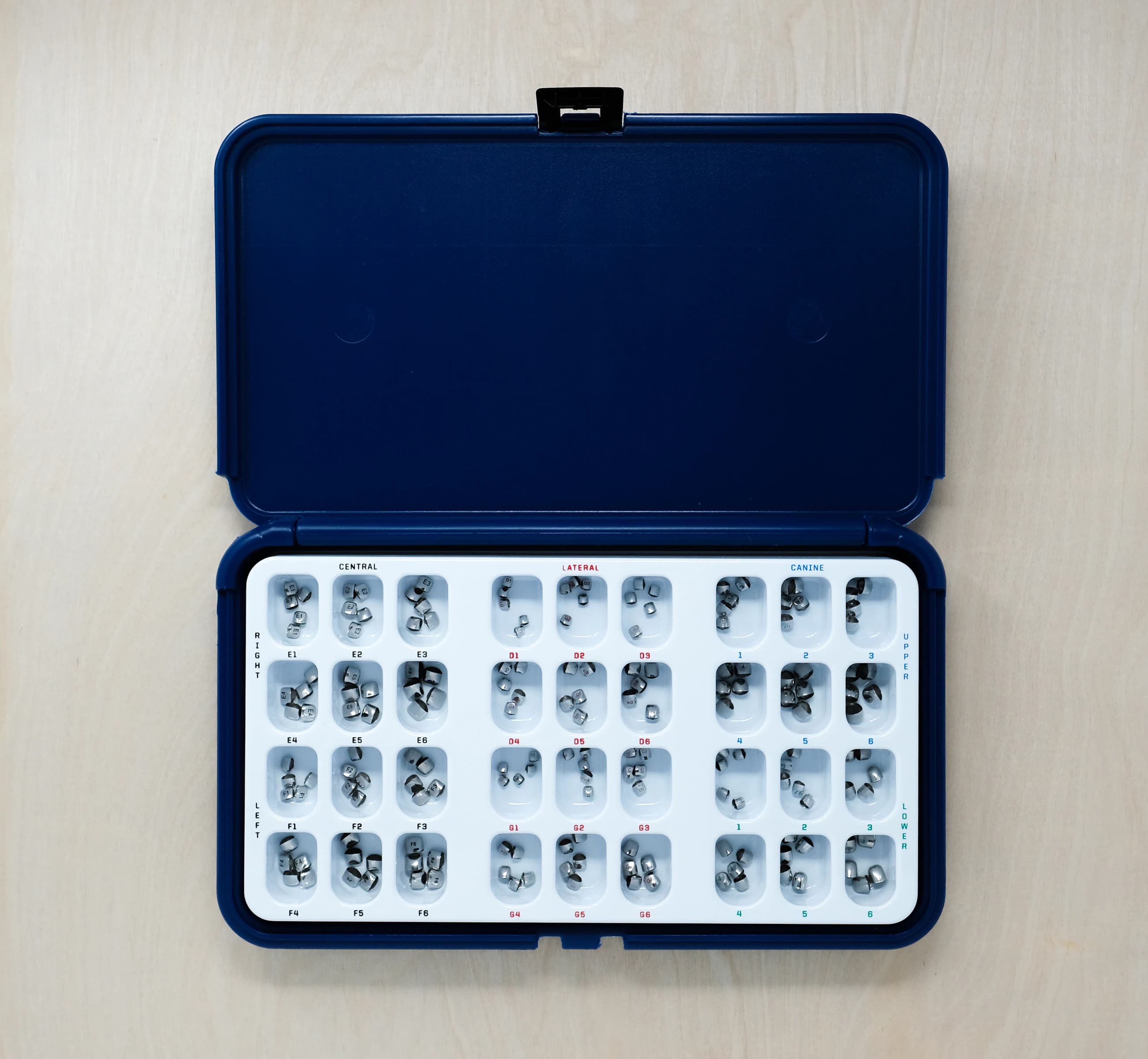 ACERO XT Anterior Crown Kit, Primary Anterior, Size Assorted, Pediatric, 180/Kit - Acero XT Anterior Kit - Image 1