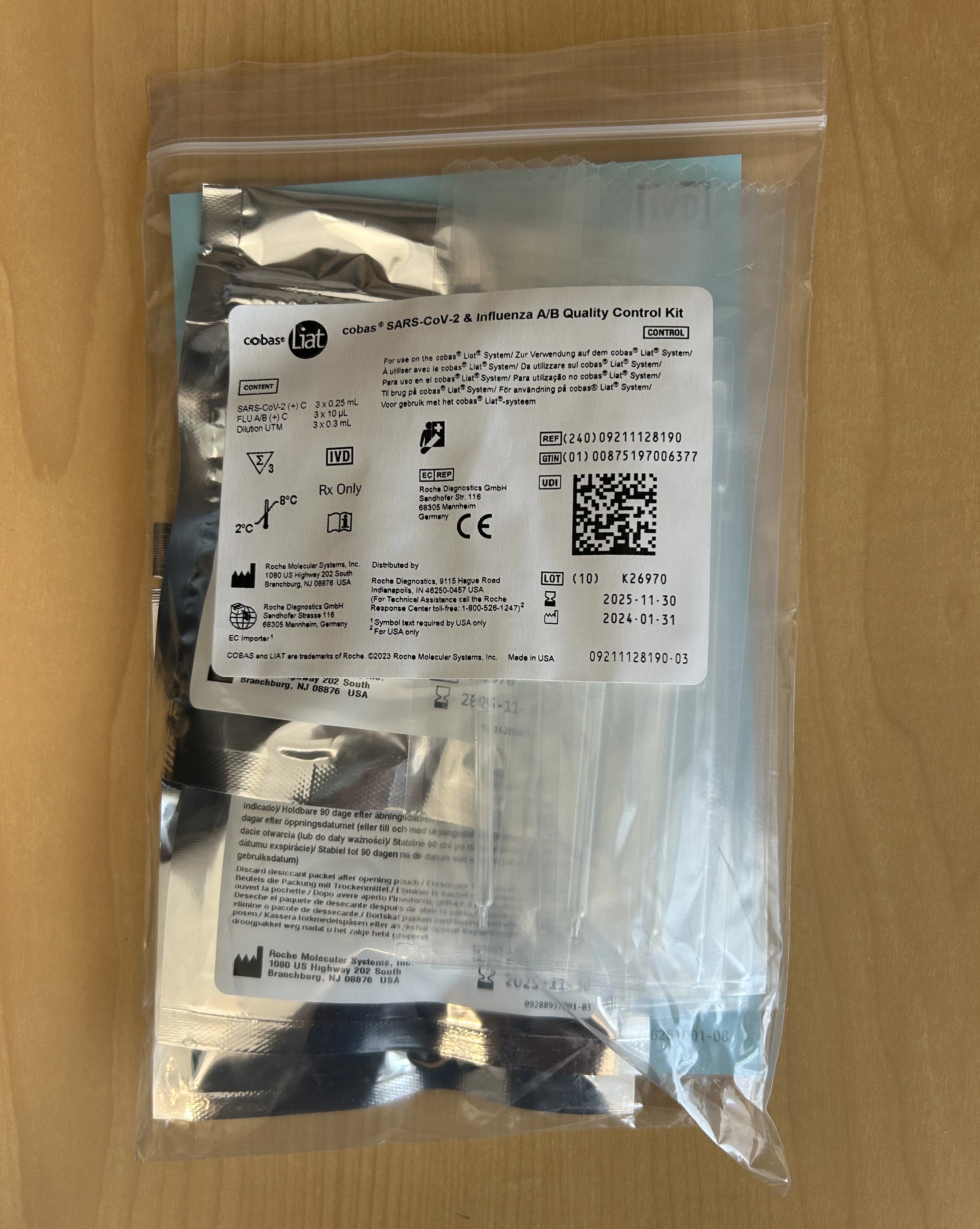 Cobas LIAT SARS-CoV-2/A/B Positive/Negative Control Kit, 0.25 mL, 9/Box - Cobas SARS FLU Control Kit - Image 1