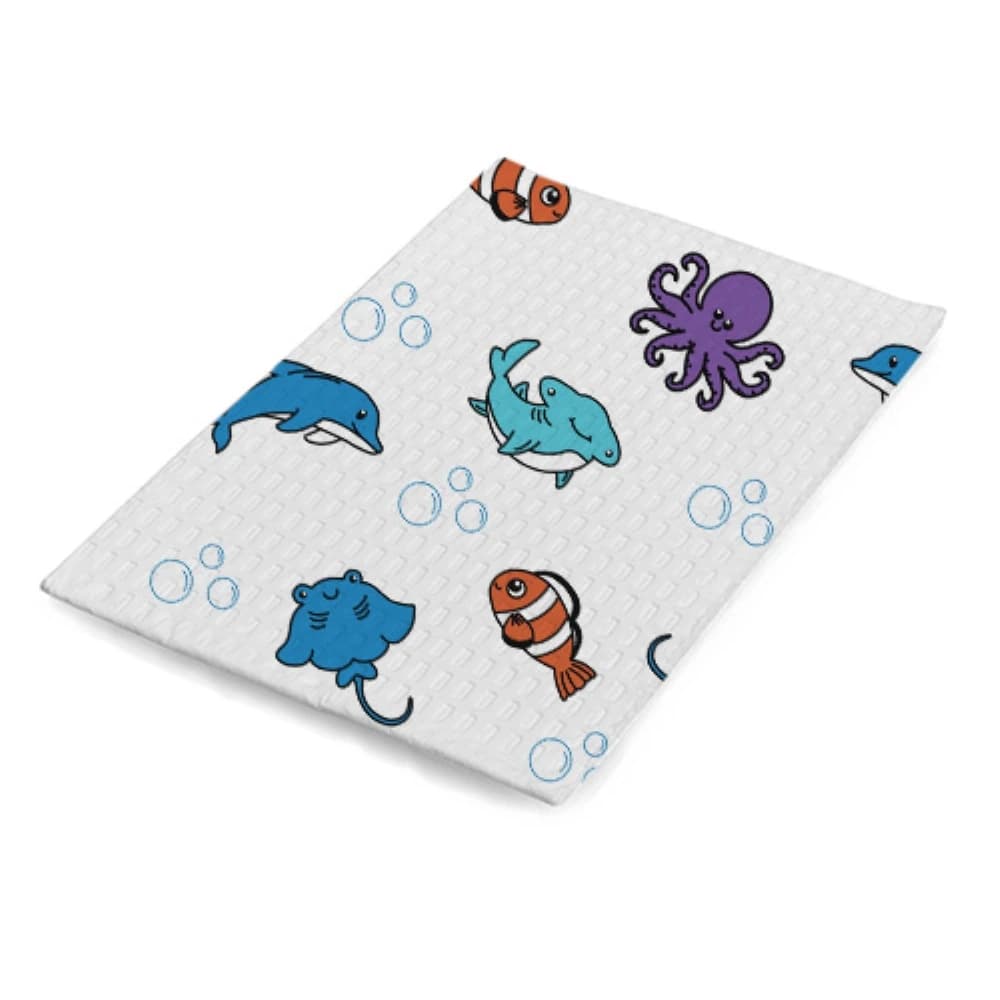 Graham Medical Patient Towel, 2-Ply Tissue/Poly, Sea Me Grow, 13.5 in x 18 in, Non-Sterile, Disposable, 500/Case - Towel T/P 2Ply Sea Me Grow - Image 1