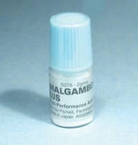 Amalgambond PLUS Adhesive HPA Powder Refill, 2 g Bottle, S376 - Amalgambond PLUS Adhesive, HPA Powder, 2 g, 1/Pk, S376 - Image 1