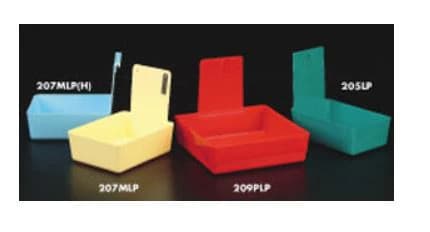 Plasdent Lab Pan, White Plastic with Center Clip, 7-3/8" x 4-5/8" x 2-3/8", 1/Pkg, 205LP-1 - Plasdent Lab Pan - White Plastic Pan with plastic center clip. 7 3/8" x 4 5/8" - Image 1