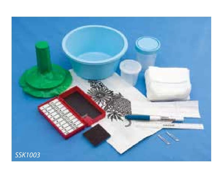 Cardinal Health Minor Surgical Set-Up Kit, 102 - Kit Surgical Set-Up Minor 102 - Image 1