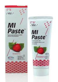 MI Paste Strawberry Topical Tooth Crème, 40 g Tubes, 10/Box, 424505 - MI Paste Strawberry 40G Tubes (10) - Image 1