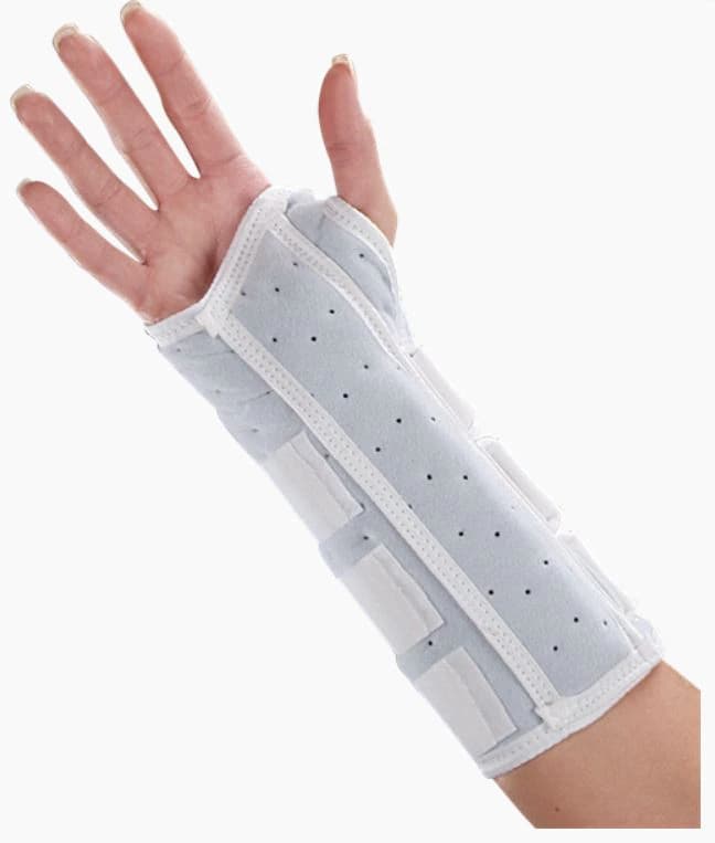 DeRoyal Wrist/Forearm Foam Splint Support, 10" Right Hand, Universal Size 8" - Splnt Wrst/Forearm Foam 10" Rh - Image 1