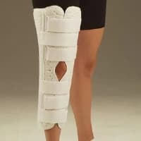 DeRoyal Superlite Knee Immobilizer with Straps, Adult Large, Canvas/Foam, 18-20" - Knee Immobilizer W/straps - Image 1