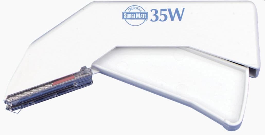 DeRoyal Premium Skin Stapler, Plastic, Trigger Pull, 35 Wide Staples, 6/Box - Stapler 35 Count - Image 1