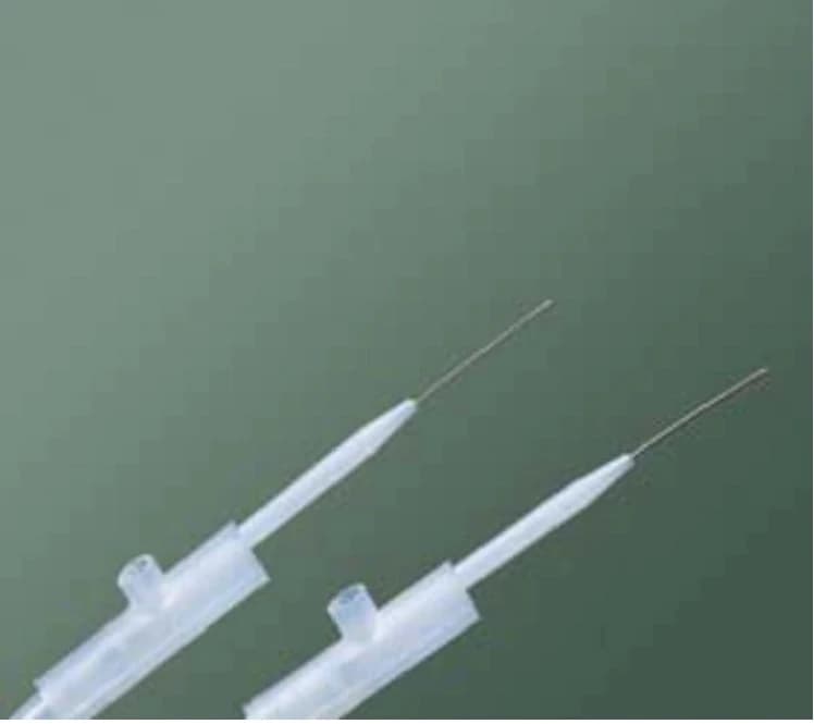 Bard Medical PTFE Coated Stainless Steel Access Guidewire, 0.035" x 145cm, Straight Tip - Guidewire Straight Fixed .035" - Image 1