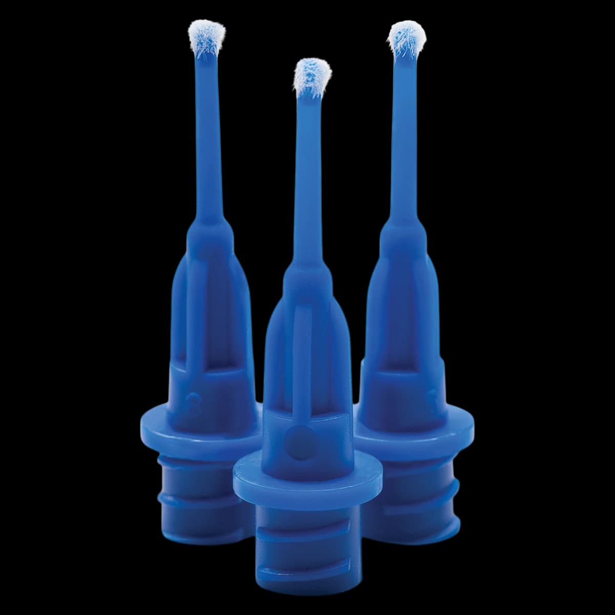 Pulpdent Flocked Applicator Tips, 25 Gauge x 1/2", Dark Blue, All Plastic, Luer Lock, 100/Pk, P25100 - Pulpdent 25 gauge x 1/2" all plastic flocked applicator tip, Dark Blue, 100/pk - Image 1