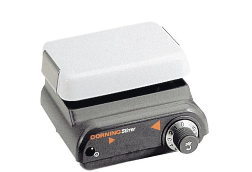 Corning PC200 Digital Hot Plate, 4x5 inch, 25 to 480°C, 120V 60Hz, with Built-In Holder, Each - Hotplate 4x5 w/Digital Di - Image 1