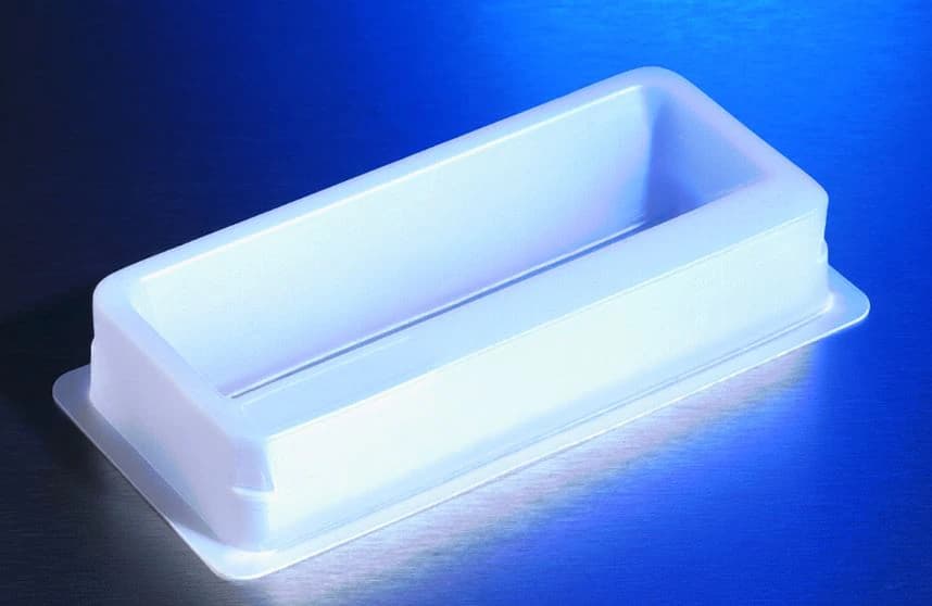 Corning Costar Reagent Reservoir for Multichannel Pipetter, Polystyrene, White, 50mL, Sterile, 100/Case - Reservoir For Multi Pipettor - Image 1