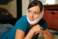 Cool Jaw® T-800C White Soft Stretch Jaw Wrap with Chin Cup and 2 Clear Cold Gel Packs, Case of 24 thumbnail 2
