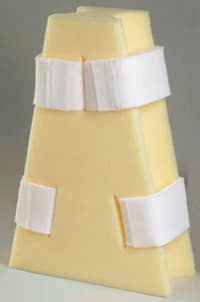 Medline Abduction Pillow with Nylex Cover, Small, 6x12x18" - Abduction Pillow W/Nylex - Image 1