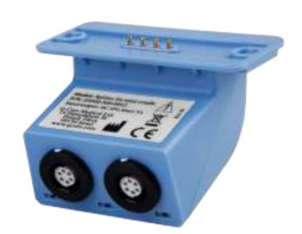 Q Core Medical Sapphire Infusion Pump Splitter - Sapphire Splitter - Image 1