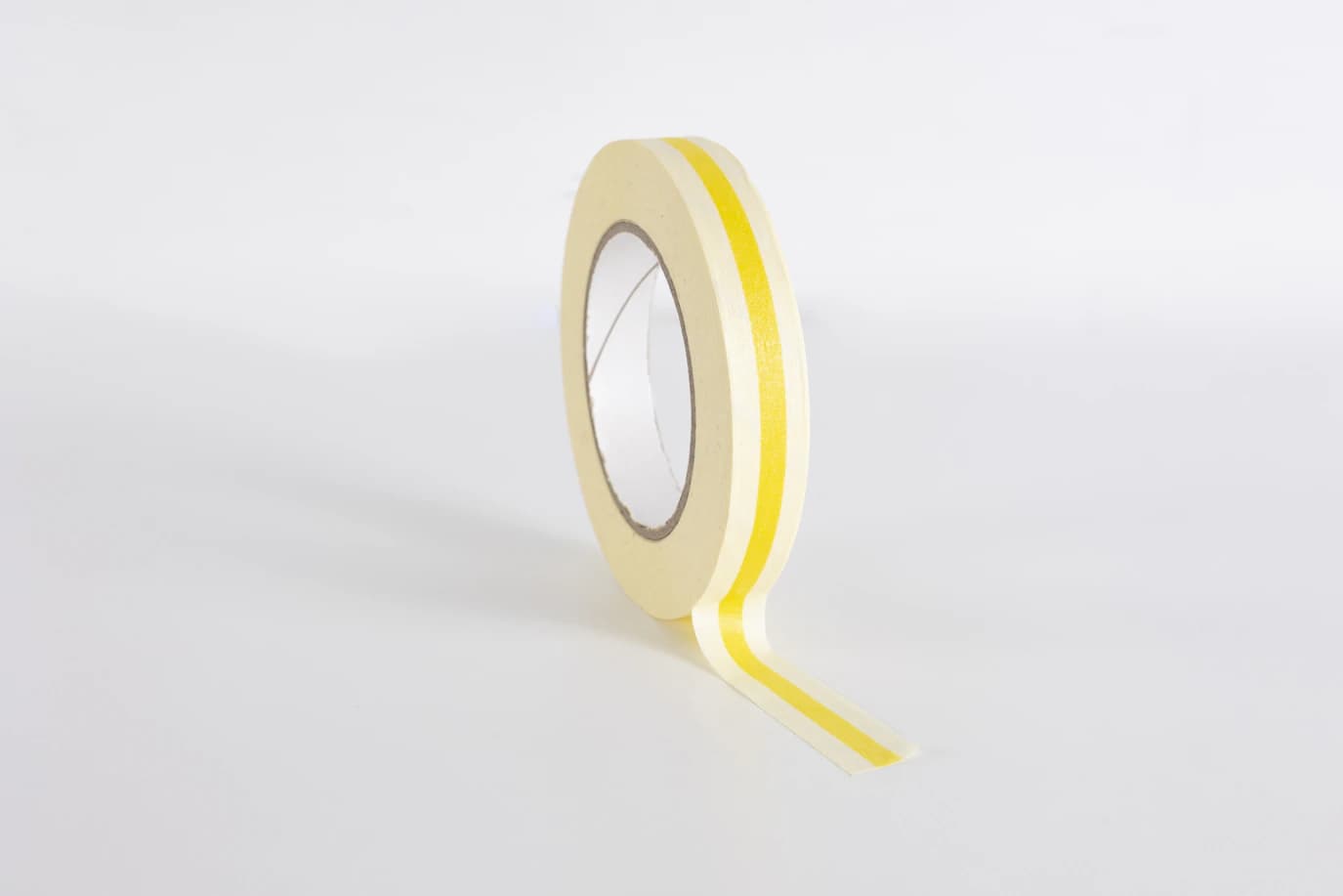 Medicom SafeSeal® Steam Sterilization Indicator Tape, 0.75" x 60yd Roll, Latex-Free, 1/Roll - SafeSeal® Steam Sterilization Indicator Tape 0.75" x 60yd Roll - Image 1