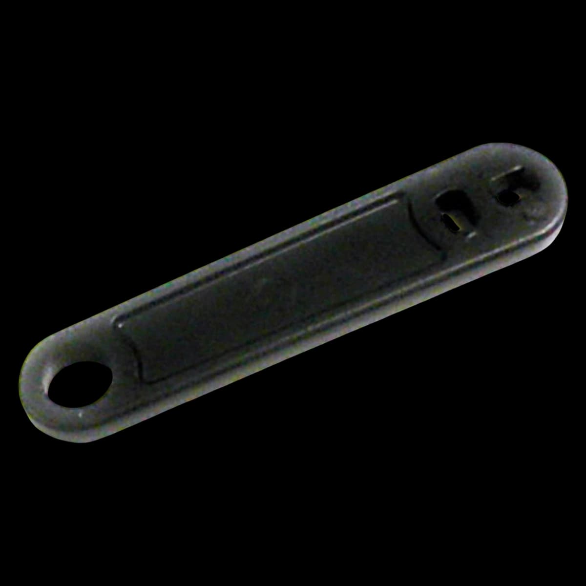 Mada Medical Products Metal Cylinder Wrench for Small Oxygen Cylinders with CGA-870 Post Valve - Metal Cylinder Wrench - Image 1