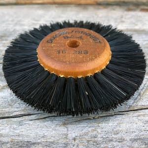 Dixon/Grobet Wood Hub Wheel Brush #B20, #16.383 - WOOD HUB WHEEL BRUSHES #B20 #16.383 - Image 1