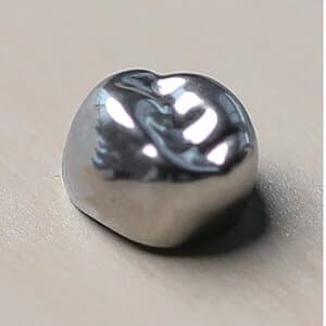 Acero 3S Stainless Steel Primary Molar Crown, Upper Right First Molar (B), Size 3, 5/Pack thumbnail 6