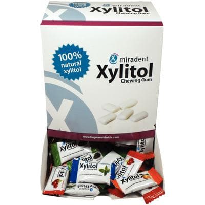 Miradent Xylitol Chewing Gum, Assorted Flavors (6), 2 Pieces per Pack, 200 Packs per Box, 635069 thumbnail 7