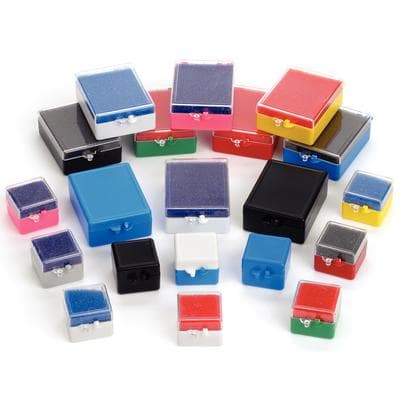 Keystone Maroon/Clear Rigid C&B Boxes, 1" x 1" x 3/4", Hinged Snap-Type Lid, 1000/Box thumbnail 5