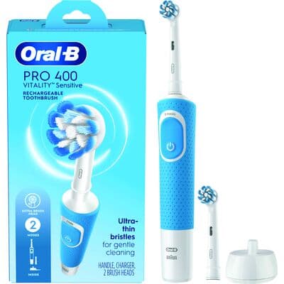 Oral-B Vitality Pro 400 Sensitive Rechargeable Electric Toothbrush Kit, 80818655 thumbnail 4
