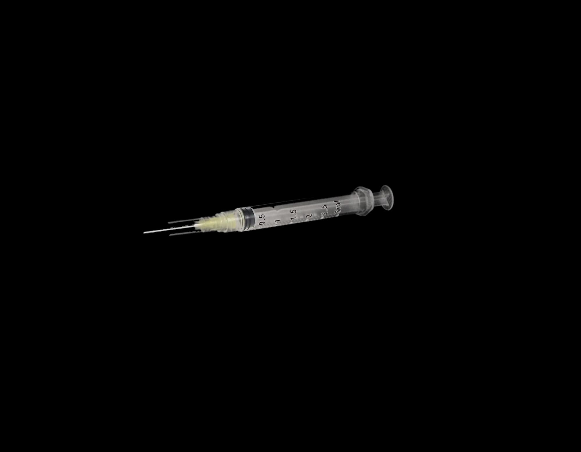 3D Dental Endo Irrigation Syringe with Half Cut Needle, 3 cc, 27 Gauge, Yellow, 100/Pk, EN27H - Endo Irrigation Syringes &amp; Half Cut Needles, 3 cc, 27 Ga, Yellow, 100/Pk, EN27H - Image 1