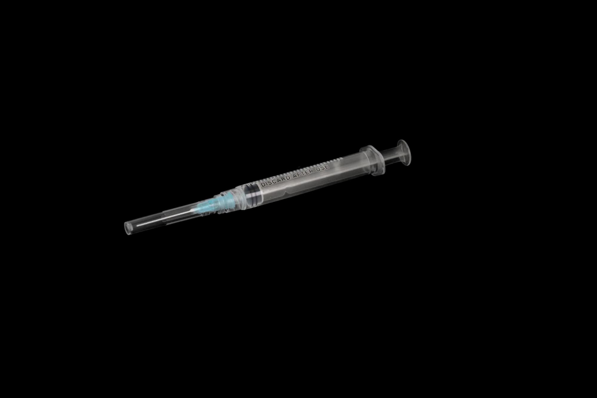 3D Dental Endo Irrigation Syringes with Side-Vent Closed End Needles, 3 cc, 23 Ga, Blue, 100/Pk, EN23S - Endo Irrigation Syringes &amp; Side-Vent Closed End Needles, 3 cc, 23 Ga, Blue, 100/Pk, EN23S - Image 1