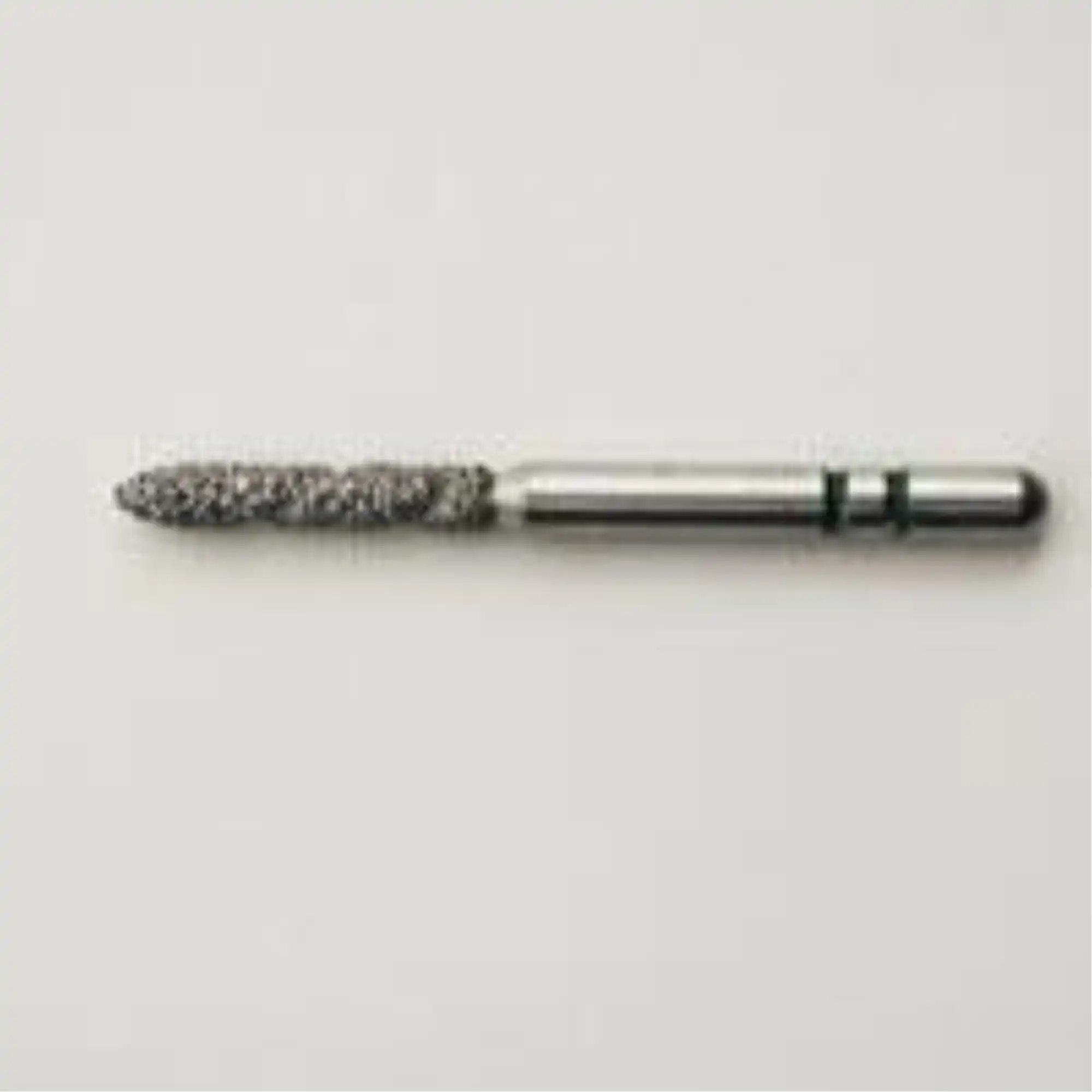 Two Striper TS2000 Diamond Bur, FG, Round-End Taper, #2005.9, Coarse, Green, 1.8 mm Major/1.3 mm Minor Diameter, 9 mm Length, 5/Pkg, 2000059 thumbnail 2