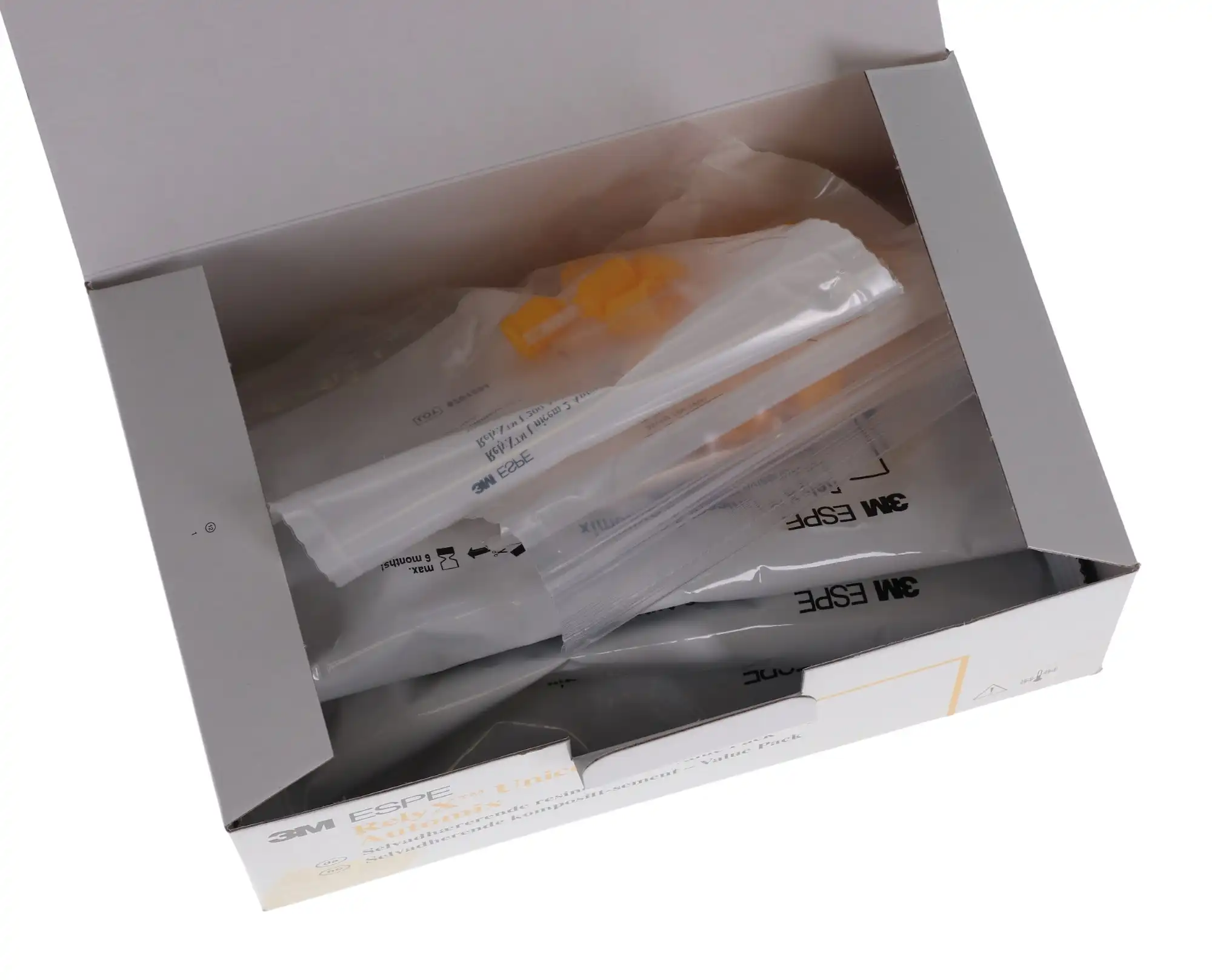 3M RelyX Unicem 2 Self-Adhesive Resin Cement, Automix Syringe Value Pack, A2 Universal, 3 x 8.5 g Syringes, 56849 thumbnail 12