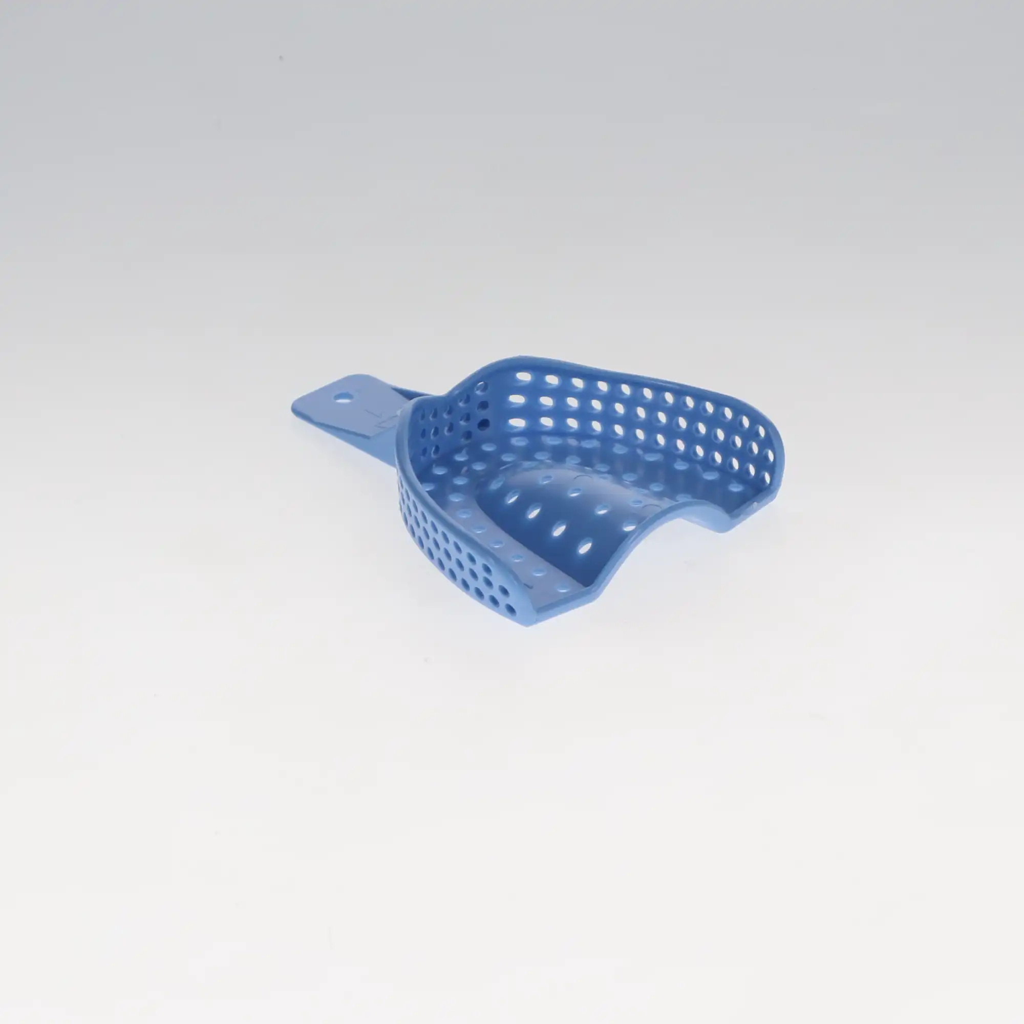 Plasdent Excellent II Disposable Impression Trays, Perforated, Size 1, Large Upper Arch, Baby Blue, 12/Pk, IT2-LU thumbnail 3