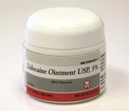 Septodont Lidocaine 5% Topical Ointment, Mint Flavor, 50g Jar - Lidocaine 5% Topical Ointment Mint 50g Jar - Image 1