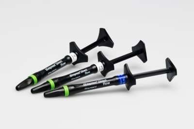 IPS Empress Direct Flow Bleach XL Syringe, 1.8g, 1 Syringe - -IPS Empress Direct Flow Bleach Xl 1X1.8g - Image 1