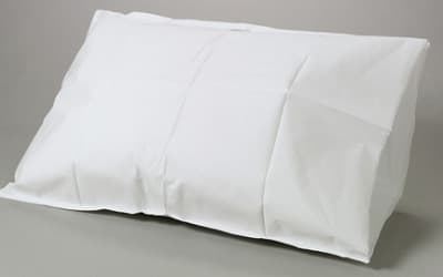 Tidi Products White Tissue/Poly Pillowcase, 21" x 30", 100 per Case - Pillowcase White Tissue/Poly 21X30 (100) - Image 1